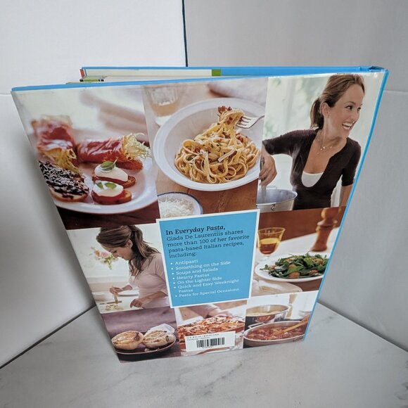 Giada De Laurentiis - Everyday Pasta Cookbook - Picture 2 of 7